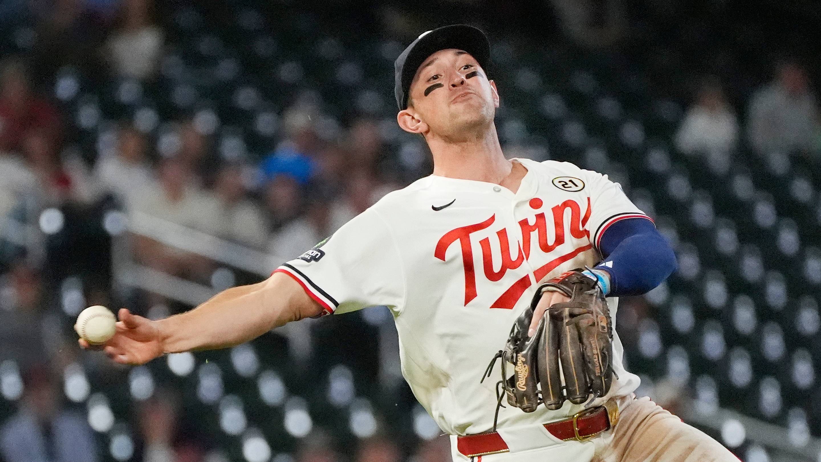 Brooks Lee's Gold Glove nomination further vindicates Twins' decision to move him to third base — Puckett's Pond (Twins), Piedmont Sports news