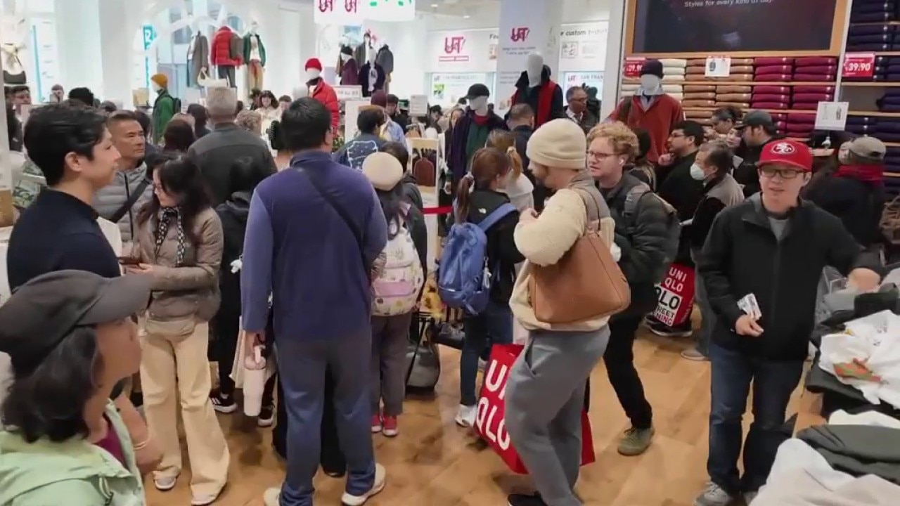 Crowds line up for grand opening of new Uniqlo store in SF — KTVU FOX 2 Bay Area, Piedmont Business news