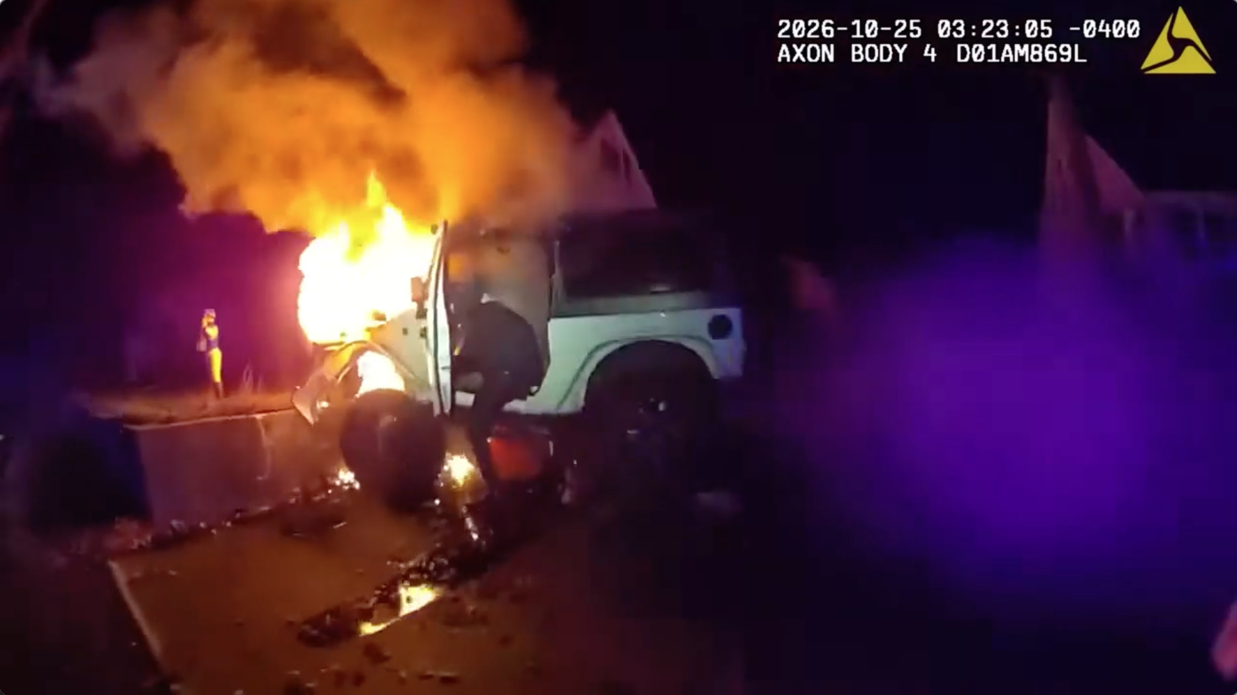 Bodycam video shows police rescuing man from burning Jeep after crash; driver facing multiple charges — KTVU FOX 2 Bay Area, Piedmont Community news